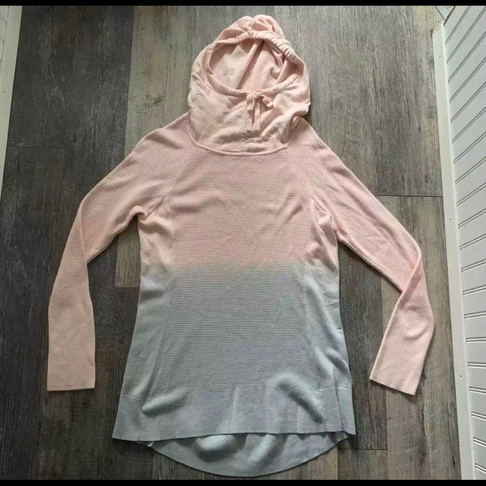Calia by Carrie Underwood ombré sweater